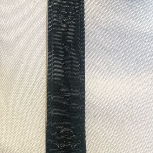 Lululemon Pedal Pusher Bag - Picture 16 of 16